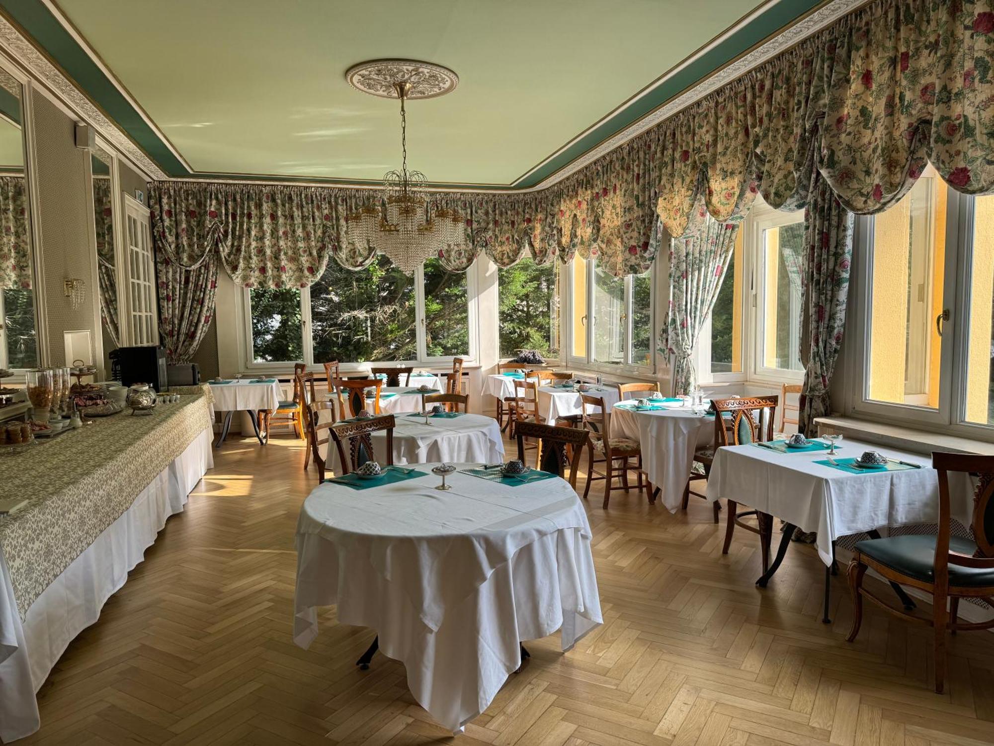 Hotel Restaurant Du Parc Thann Exteriér fotografie